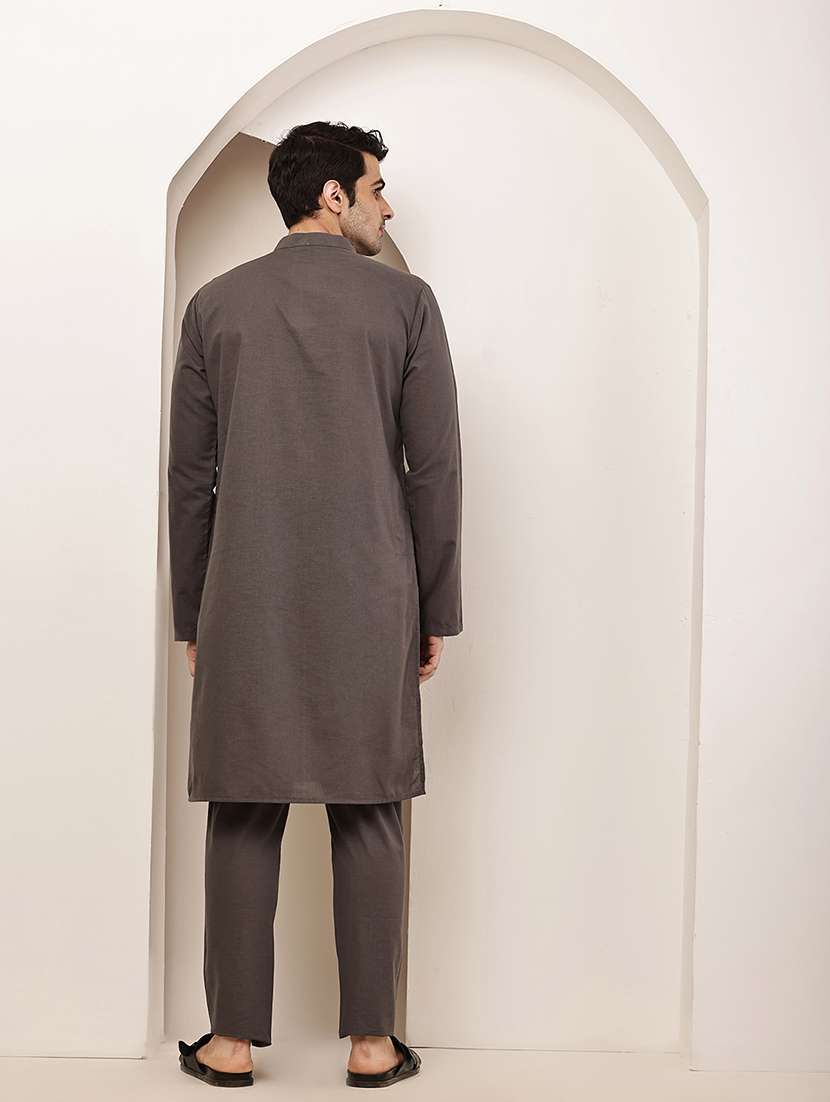Men Solid Mandarin Neck Long Kurta - 22615969 -  Standard Image - 4