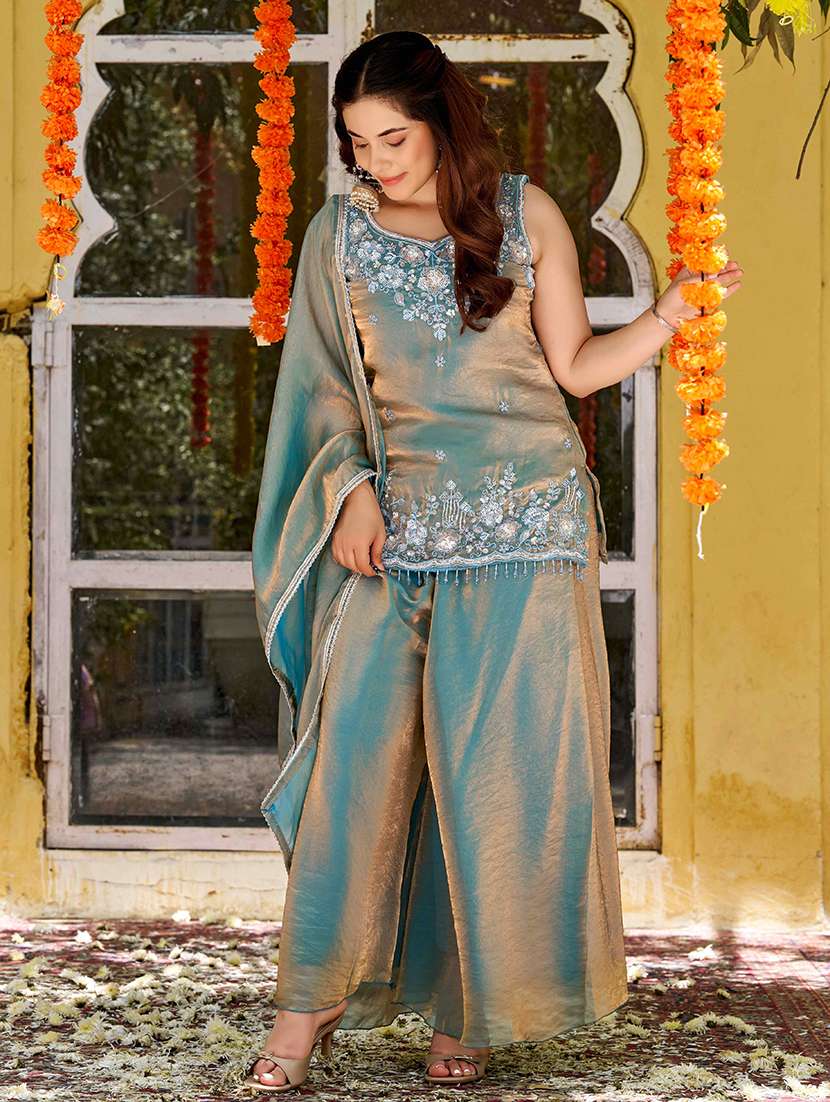 women embroidered sleeveless kurta palazzo set with dupatta - 22616338 -  Standard Image - 4