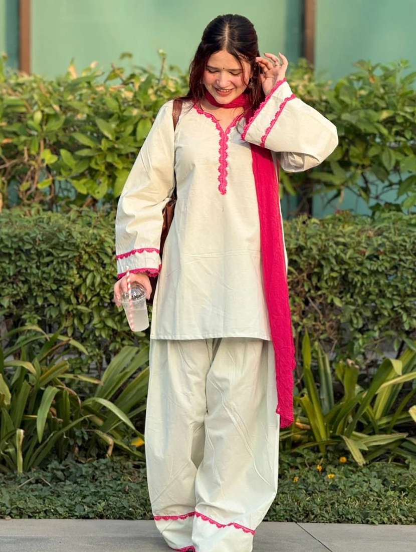 women solid long sleeves kurta salwar set with dupatta - 22616361 -  Standard Image - 1