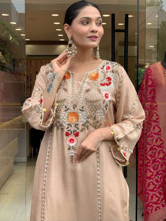 women embroidered long sleeves kurta pant set with dupatta - 22616657 -  Standard Image - 1
