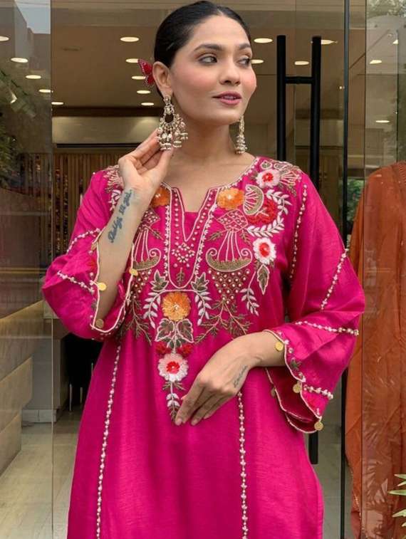women embroidered long sleeves kurta pant set with dupatta - 22616658 -  Standard Image - 1