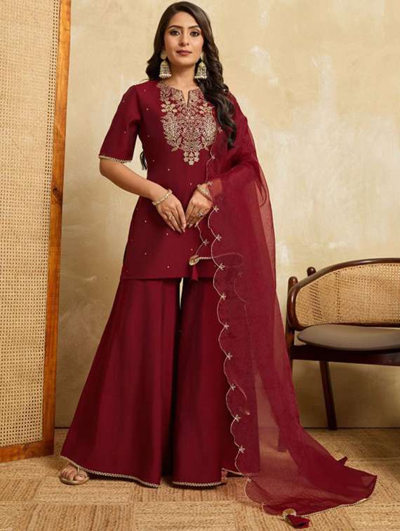 women embroidered short sleeves kurta sharara set with dupatta