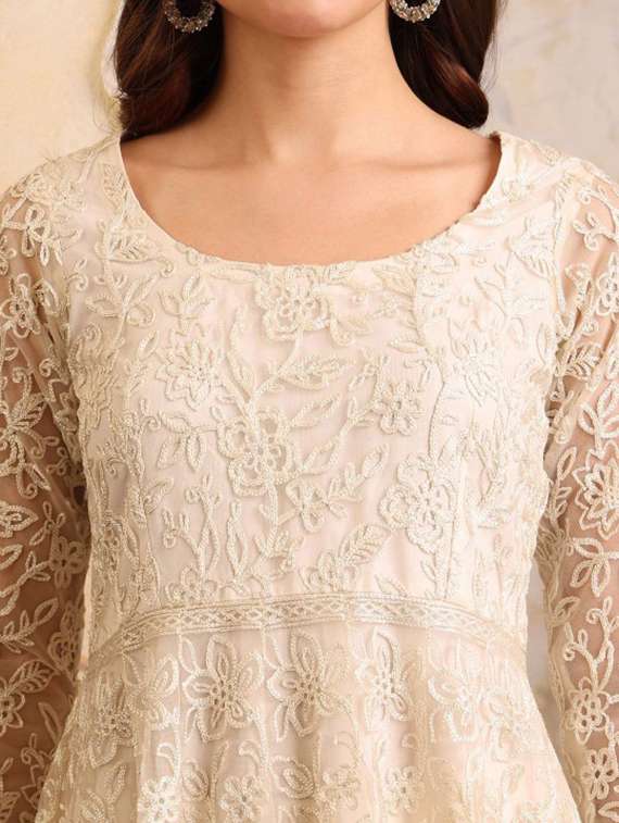 women embroidered three quarter sleeves kurta pant set with dupatta - 22616691 -  Standard Image - 1