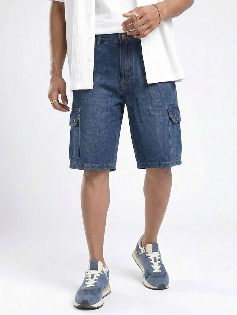 Men Washed Mid Rise Regular Fit Cargo Shorts - 22617052 -  Standard Image - 4