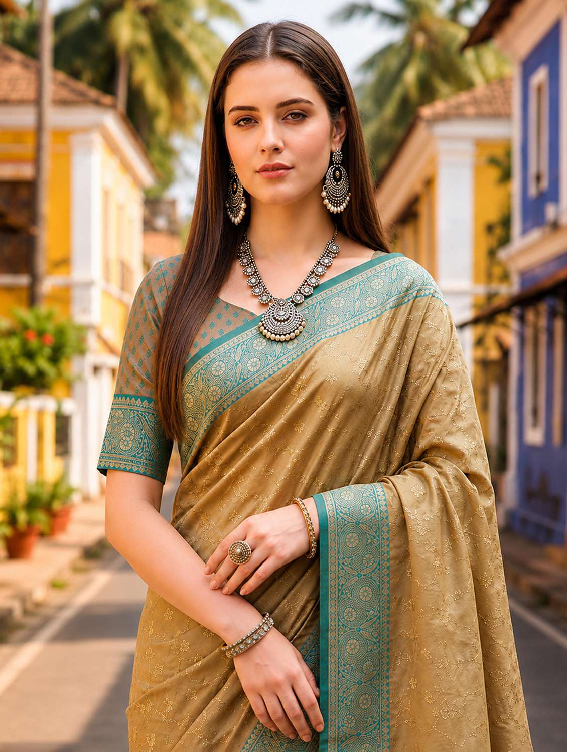 women self design banarasi saree with blouse - 22618207 -  Standard Image - 1