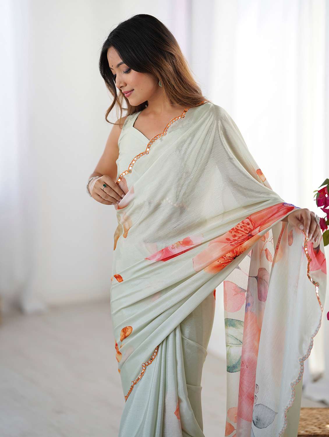 Women Printed Casual Wear Saree With Blouse - 22618519 -  Standard Image - 1