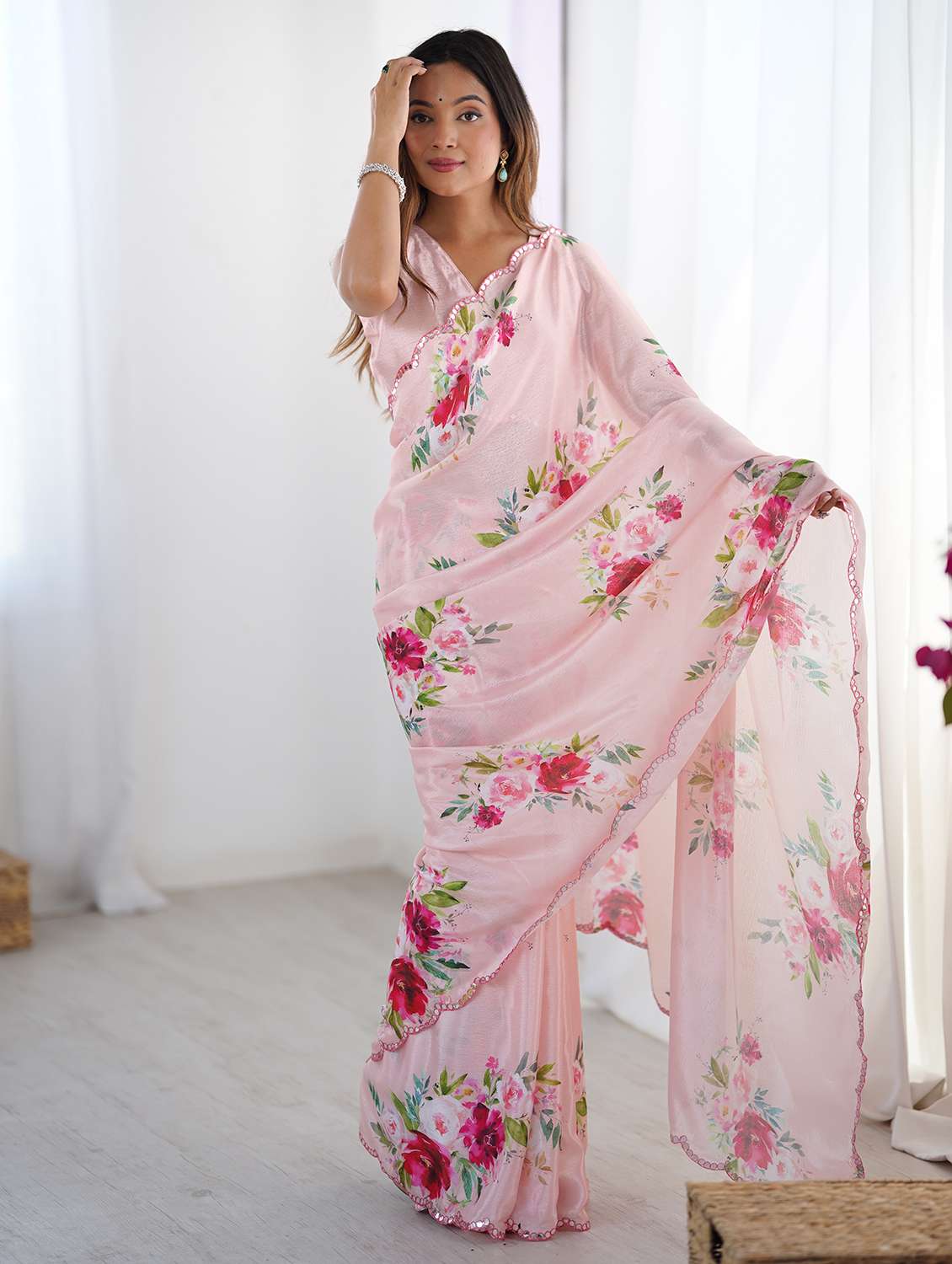 women printed casual wear saree with blouse