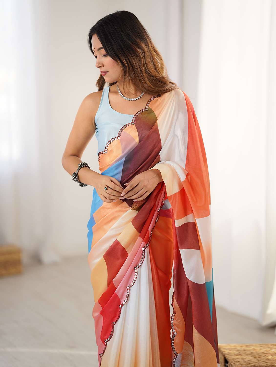 women printed casual wear saree with blouse - 22618538 -  Standard Image - 1