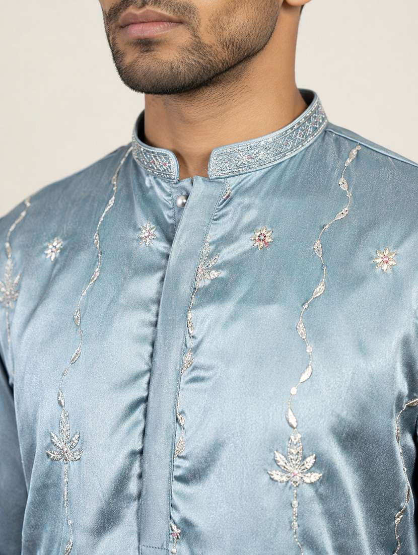 Men Embroidered Mandarin Neck Short Kurta - 22618587 -  Standard Image - 1