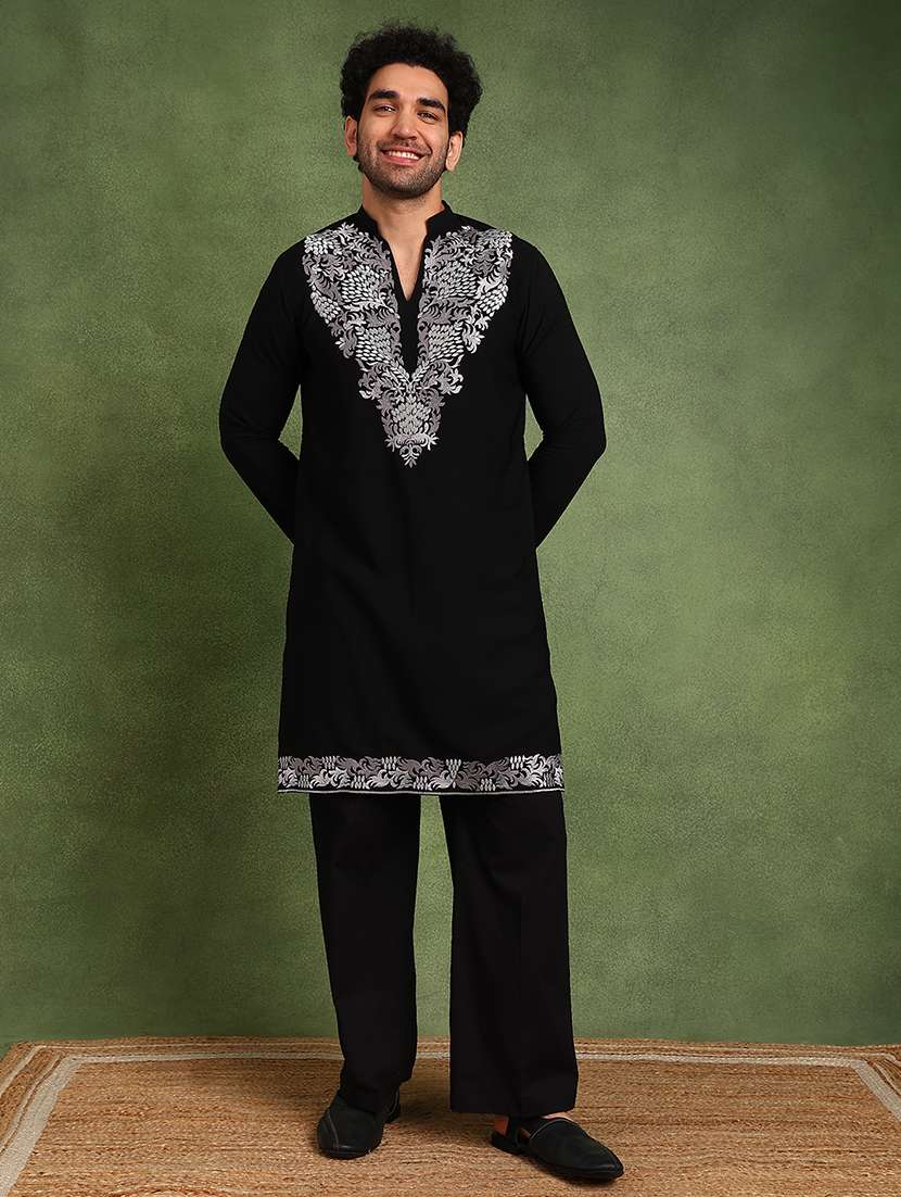 men solid with work mandarin neck kurta pyjama set