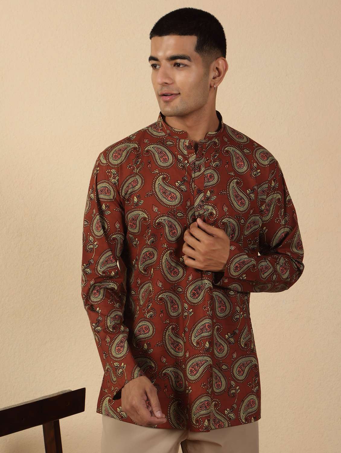 men printed mandarin neck short kurta