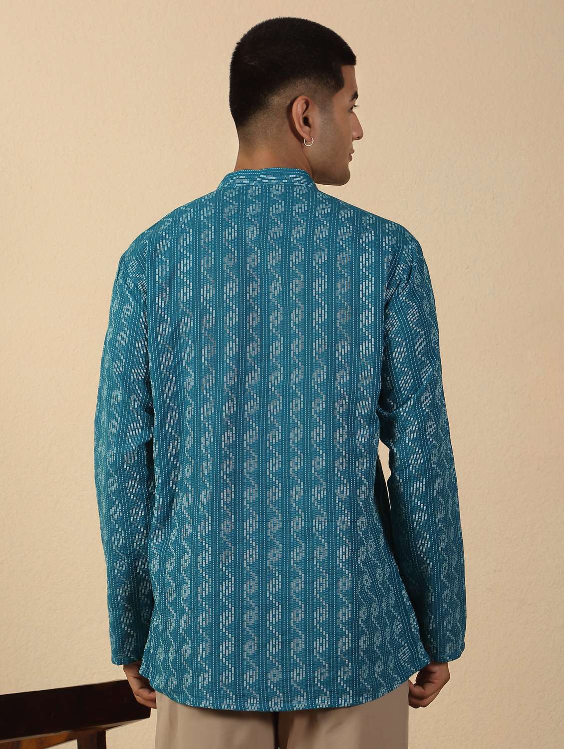 men printed mandarin neck short kurta - 22619202 -  Standard Image - 4