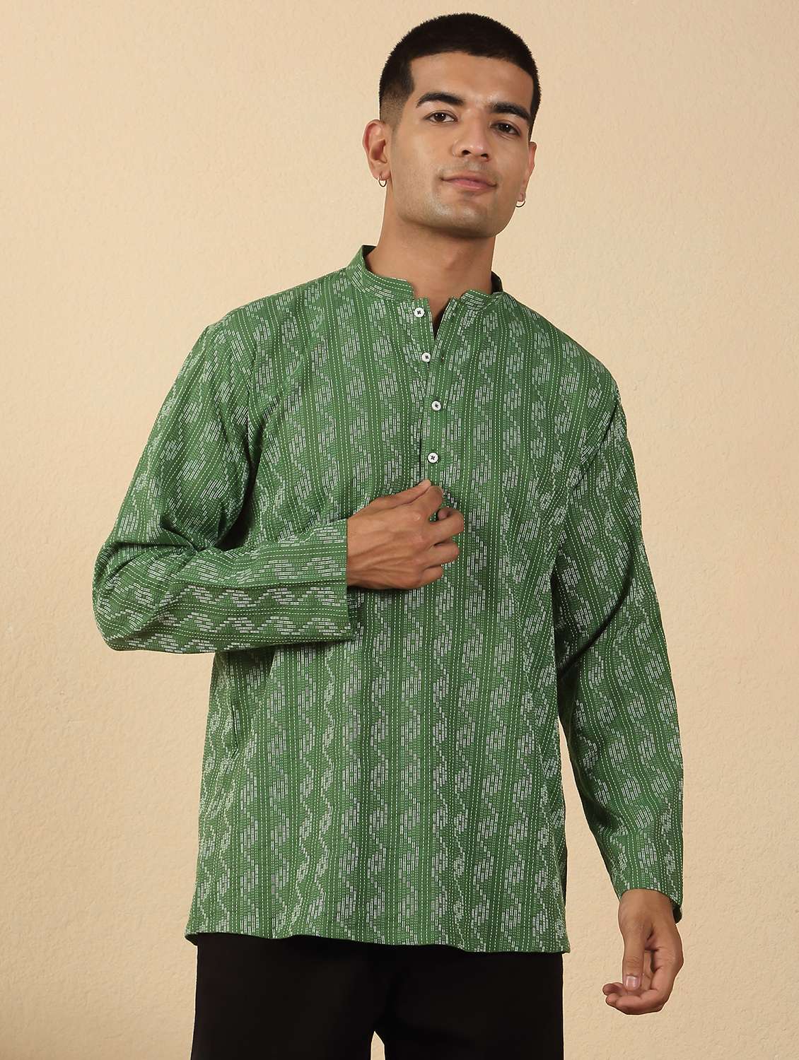 men printed mandarin neck short kurta