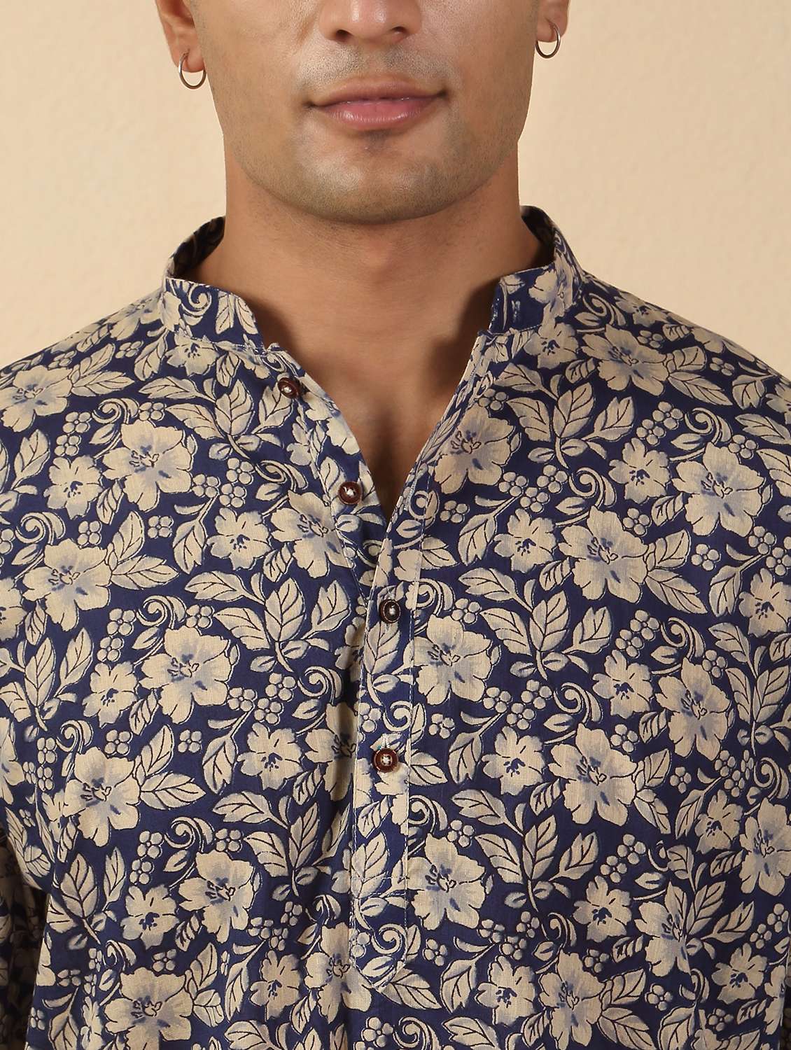 men printed mandarin neck short kurta - 22619208 -  Standard Image - 1