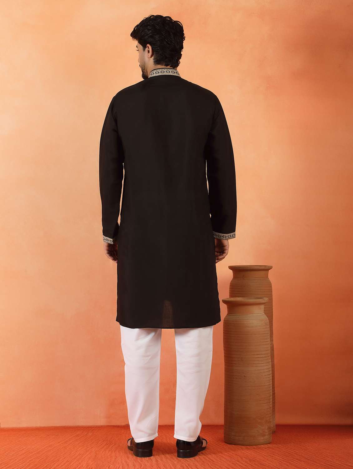 men solid with work mandarin neck long kurta - 22619256 -  Standard Image - 4
