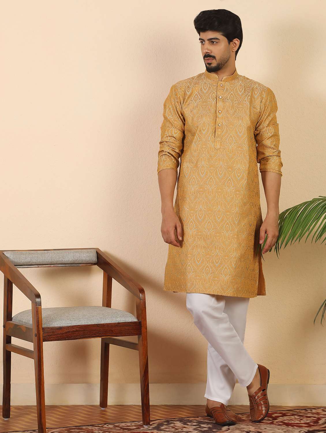 men self design mandarin neck long kurta