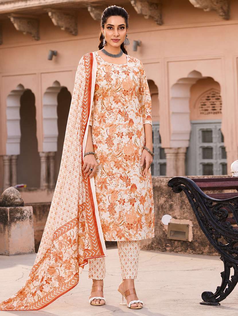 women printed three quarter sleeve kurta pant with dupatta set
