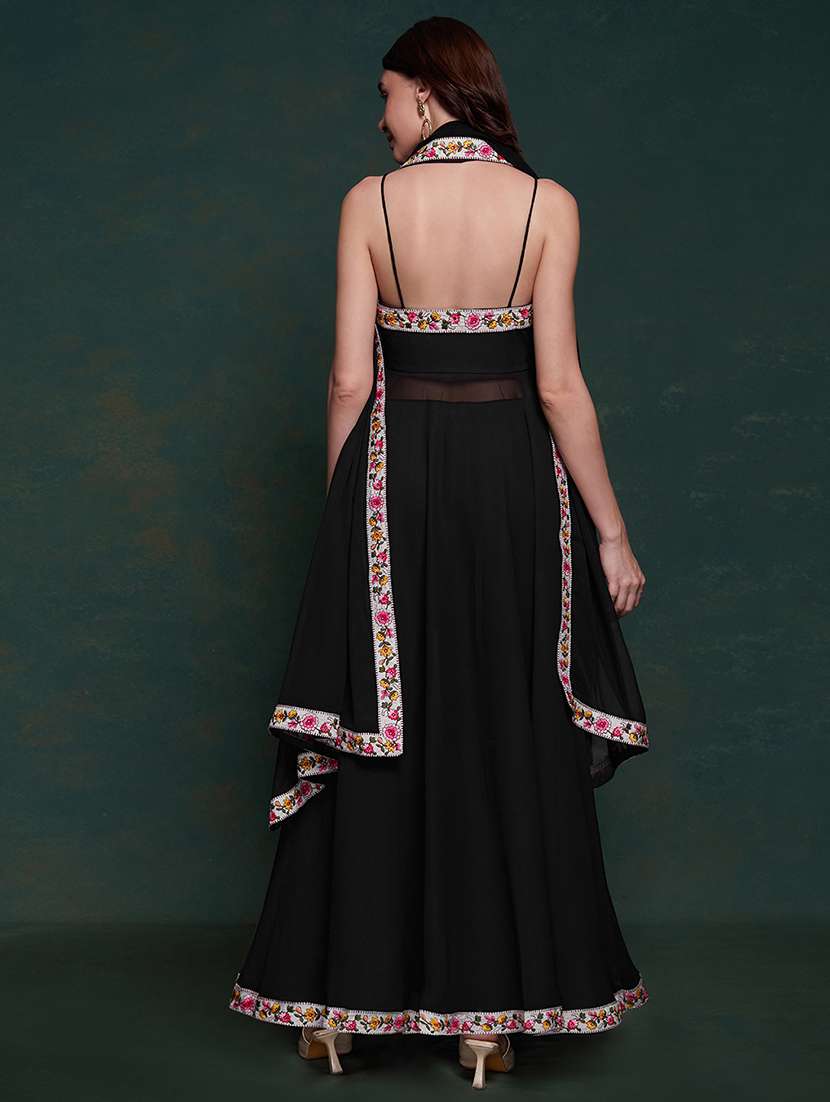 Women Embroidered Sleeveless Kurta Pant Set With Dupatta - 22619496 -  Standard Image - 4