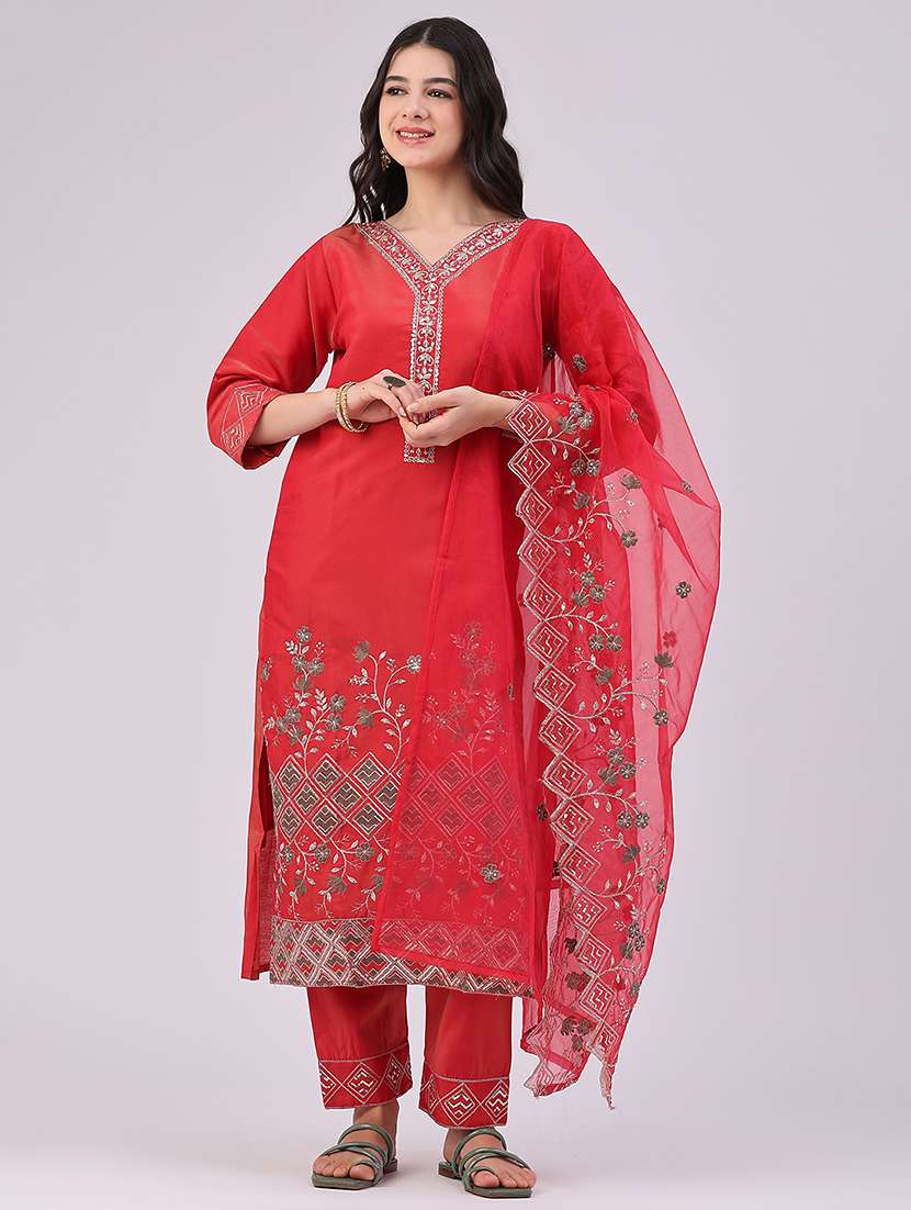 Women Embroidered Three Quarter Sleeve Kurta Pant With Dupatta Set - 22619547 -  Standard Image - 1