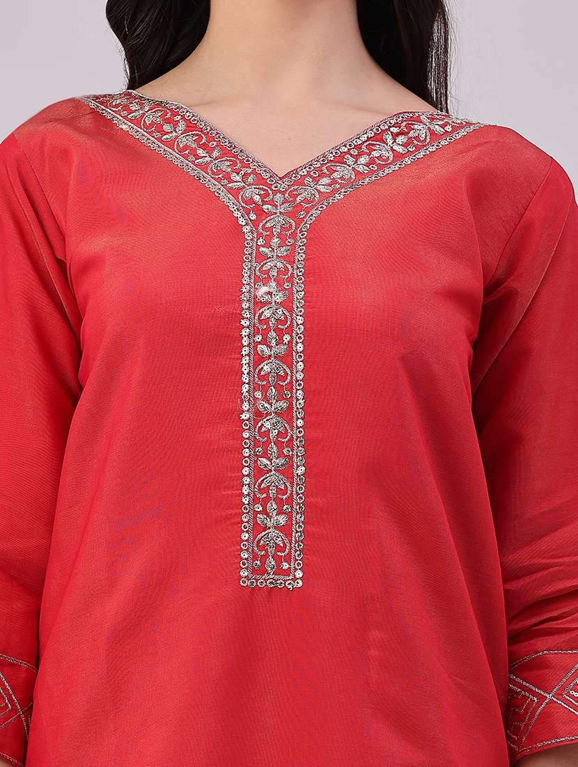 Women Embroidered Three Quarter Sleeve Kurta Pant With Dupatta Set - 22619547 -  Standard Image - 4