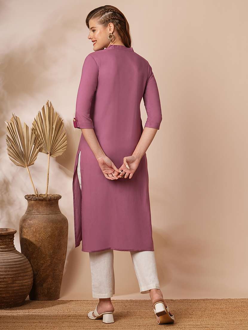 women solid three quarter sleeves straight kurta - 22625695 -  Standard Image - 4