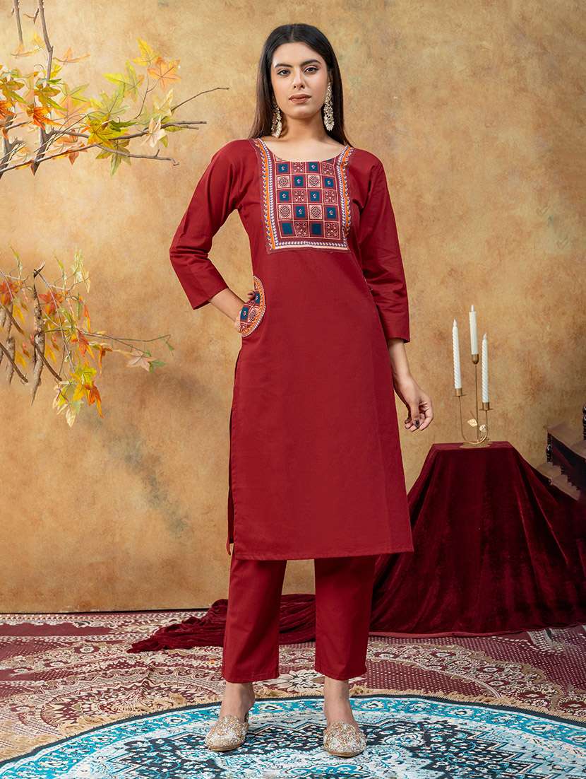 women printed three quarter sleeves kurta pant set with dupatta - 22626431 -  Standard Image - 1
