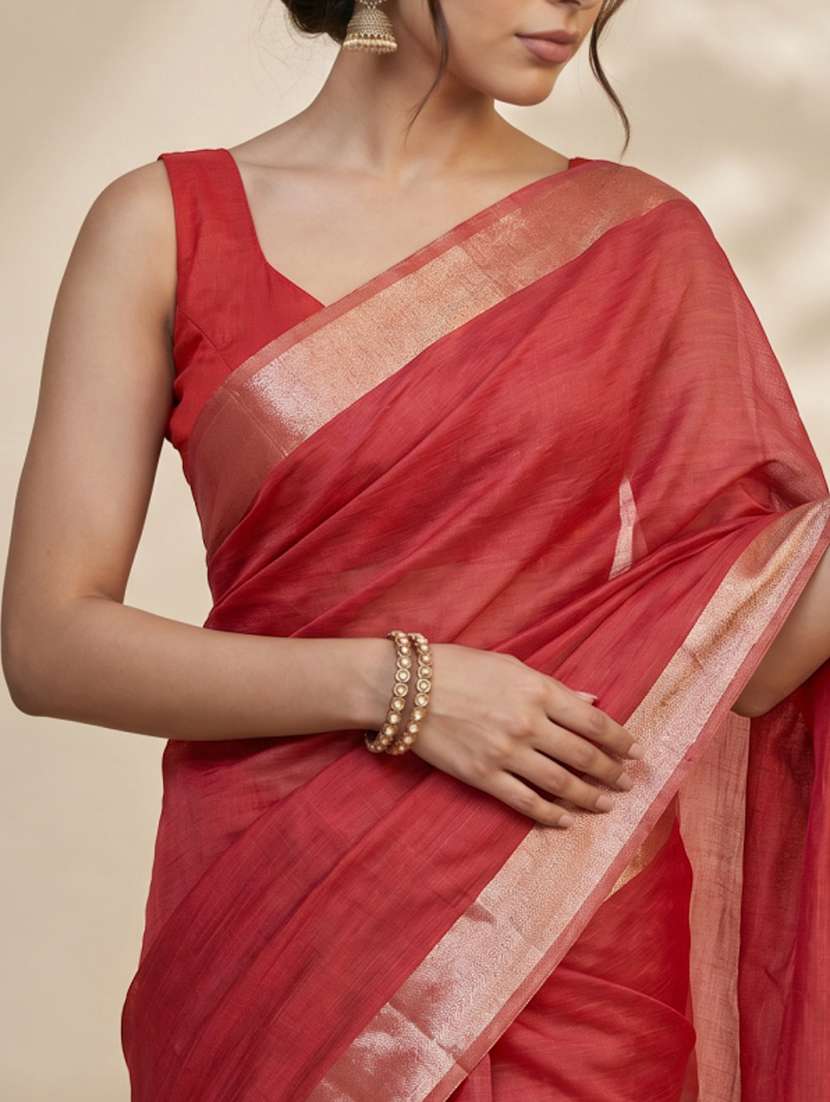 Women Solid With Bordered Saree With Blouse - 22626964 -  Standard Image - 1