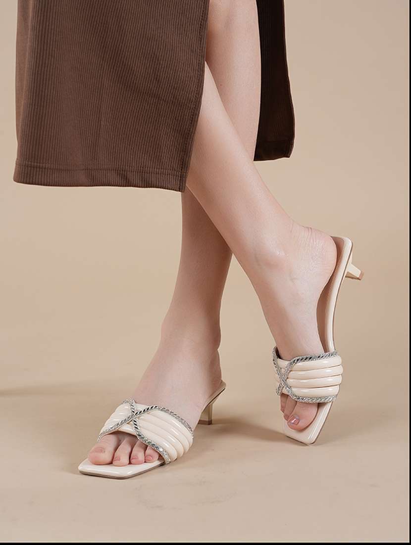 women embellished slip on sandal