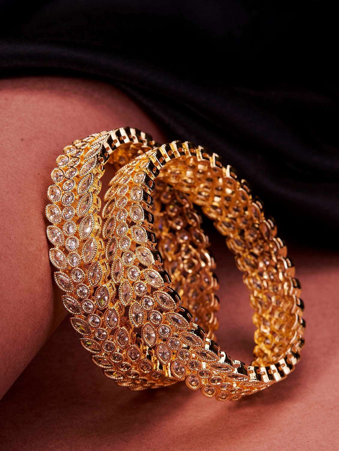 circular leaflet gold plated bangles