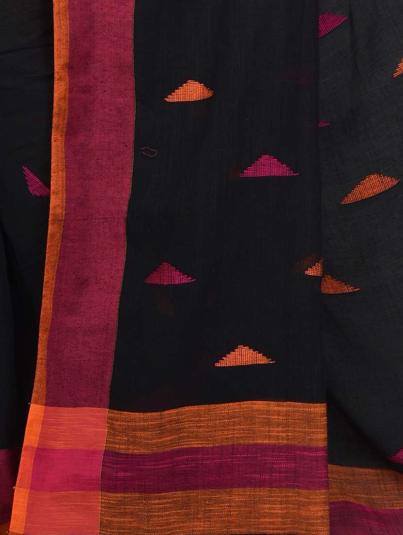 women self design handloom saree with blouse - 22637718 -  Standard Image - 1