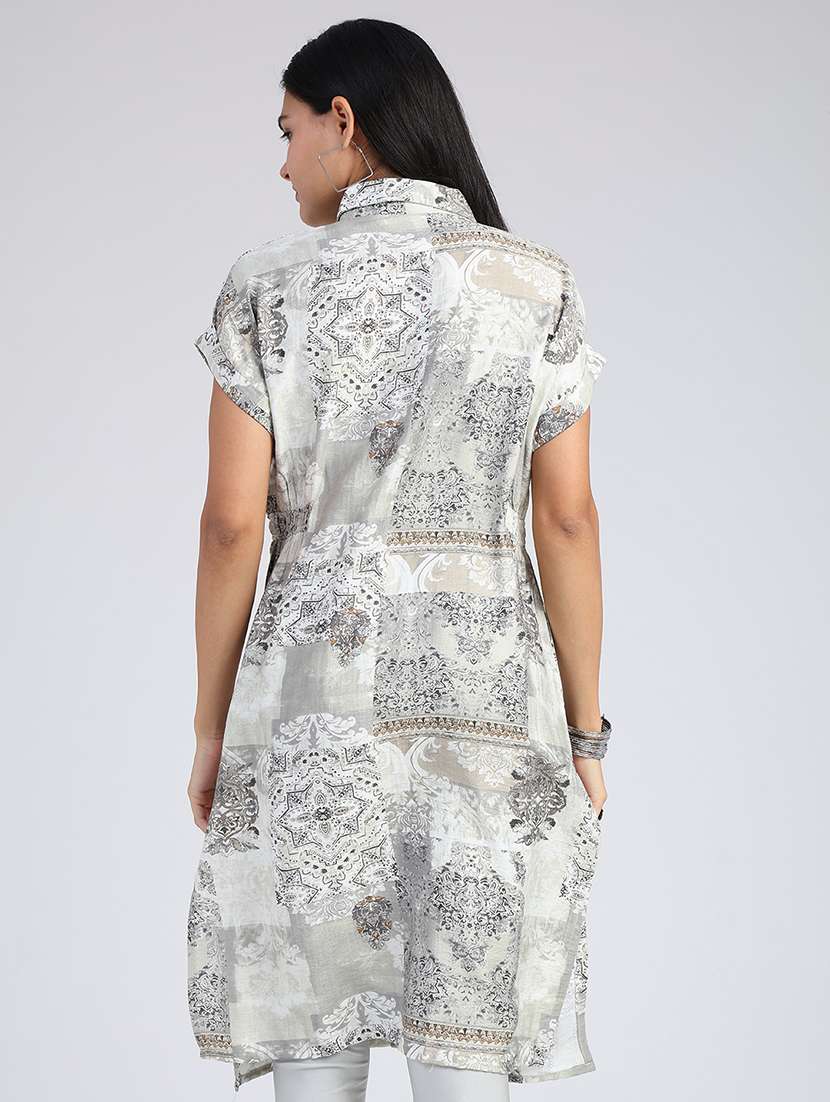 Women Printed Short Sleeves Straight Kurta - 22638072 -  Standard Image - 4