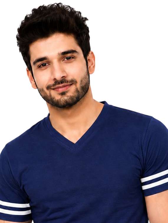 Men Striped Short Sleeve Slim Fit T-shirt - 22639390 -  Standard Image - 1