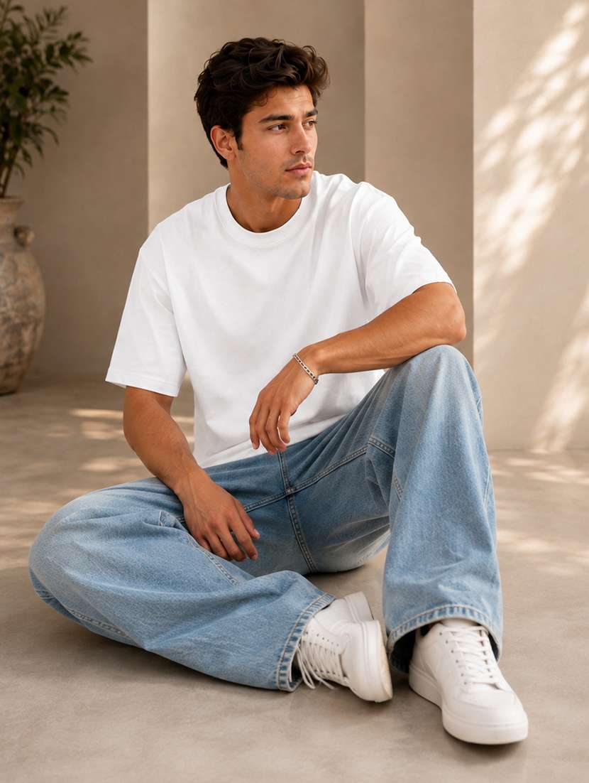 Men Solid Short Sleeve Oversized T-shirt - 22639600 -  Standard Image - 4
