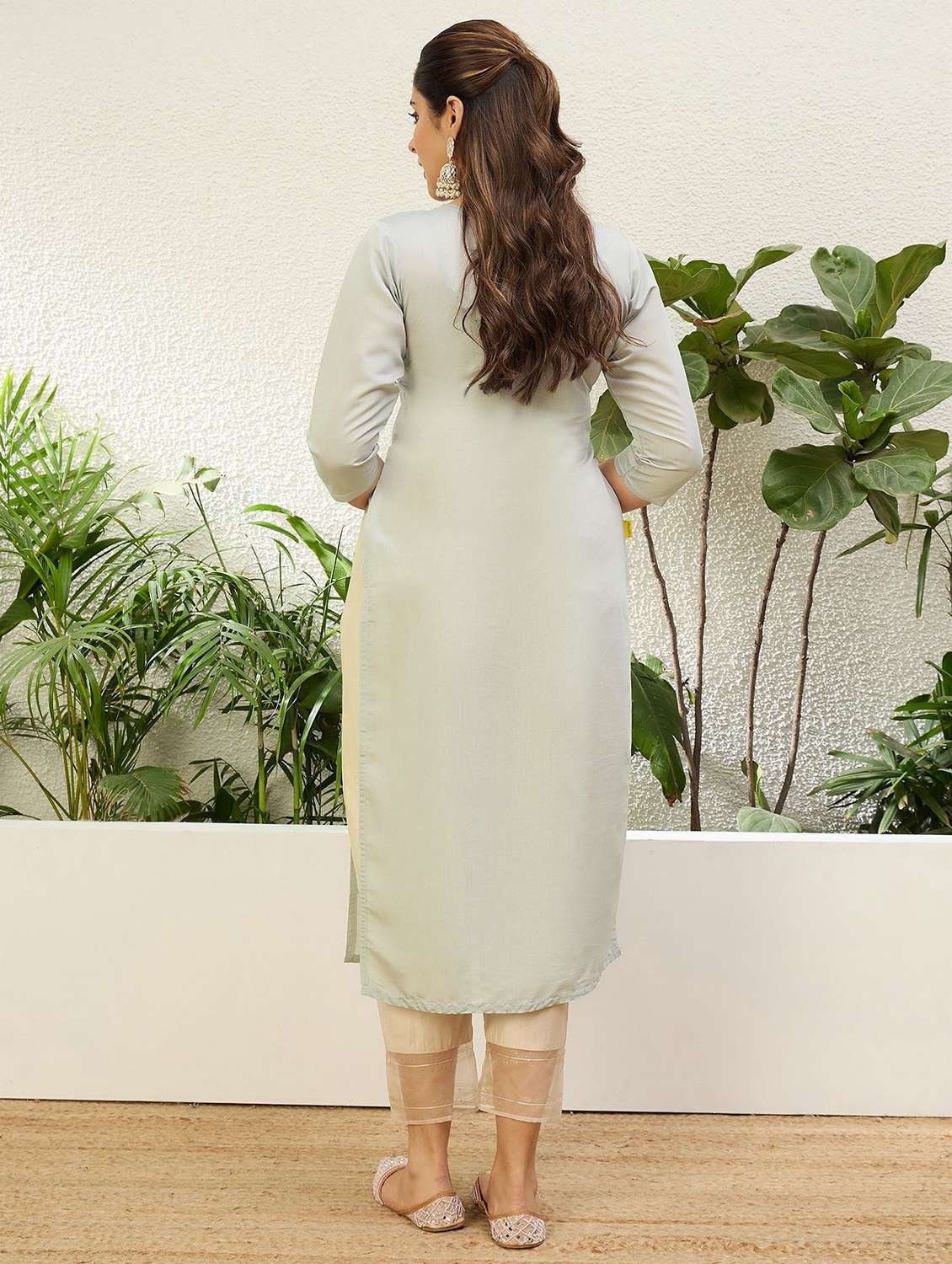 women solid with work three quarter sleeve straight kurta - 22639731 -  Standard Image - 4