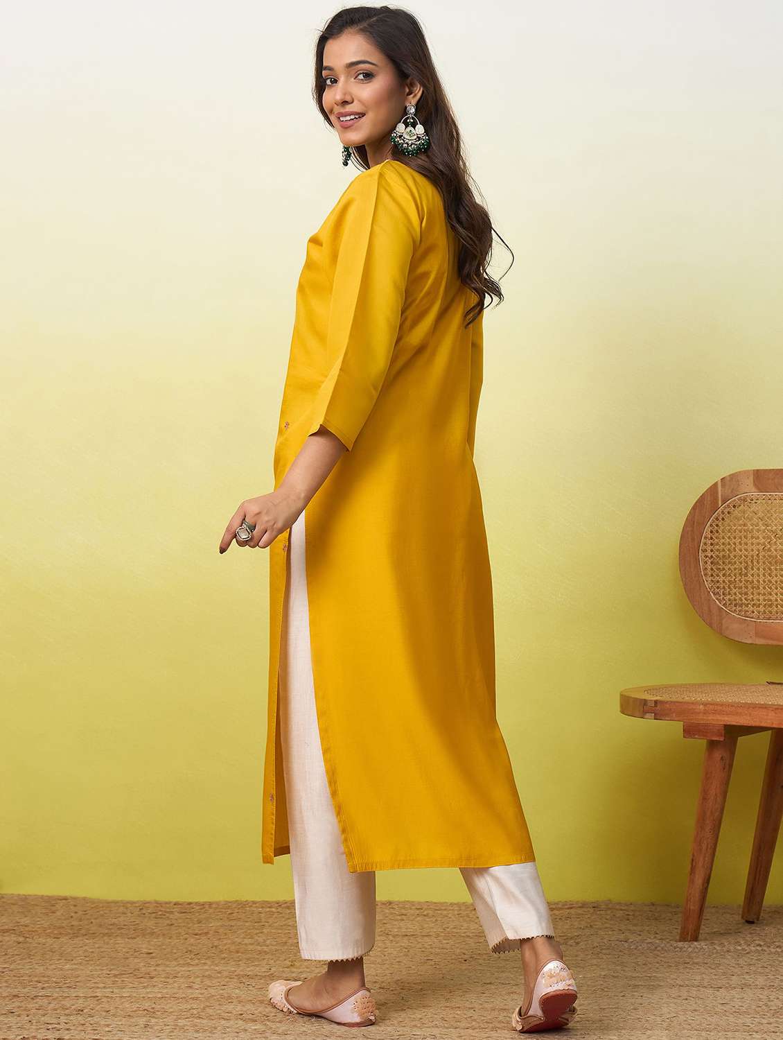 women solid with work three quarter sleeve straight kurta - 22639738 -  Standard Image - 4
