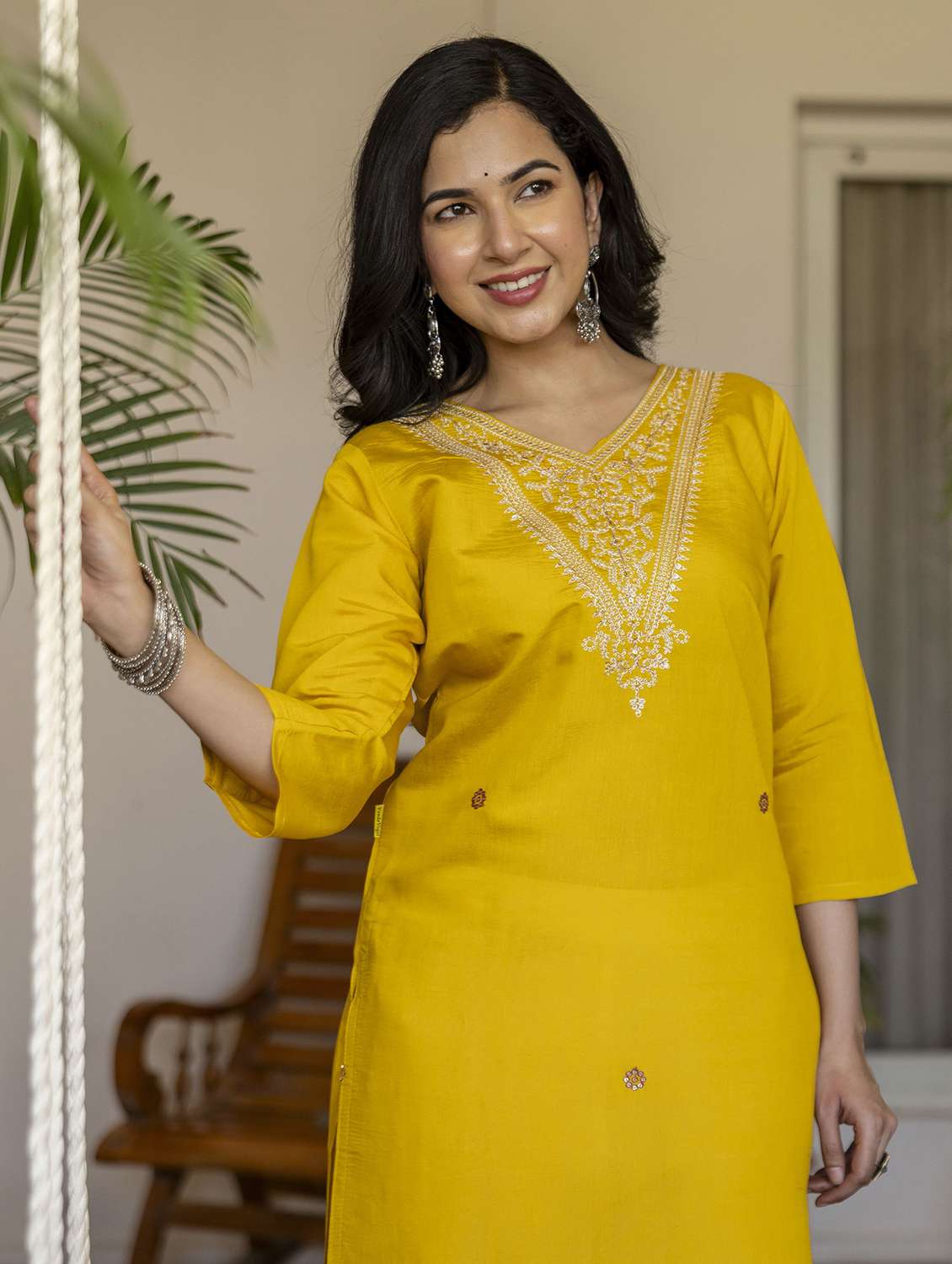 women solid with work three quarter sleeve straight kurta - 22639741 -  Standard Image - 1