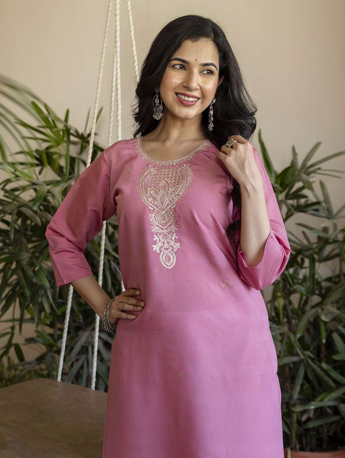 women solid with work three quarter sleeve straight kurta - 22639744 -  Standard Image - 1