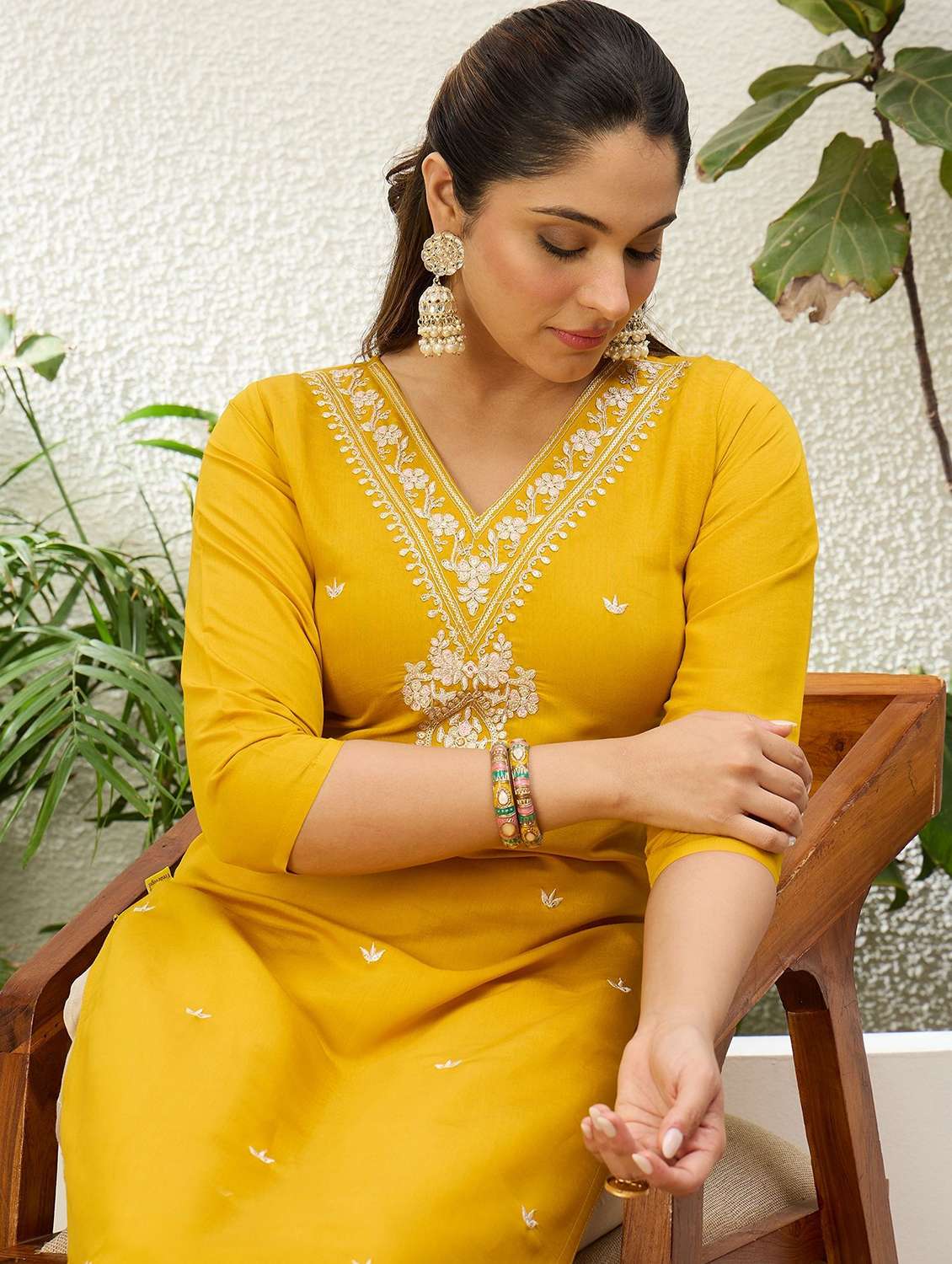 women solid with work three quarter sleeve straight kurta - 22639753 -  Standard Image - 1