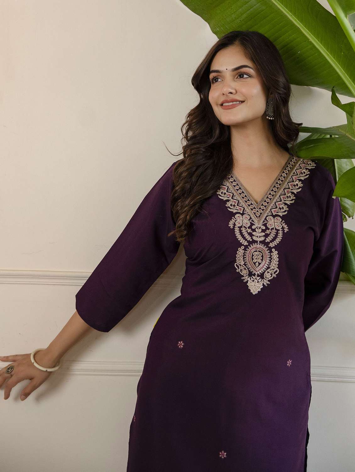 women solid with work three quarter sleeve straight kurta - 22639765 -  Standard Image - 1
