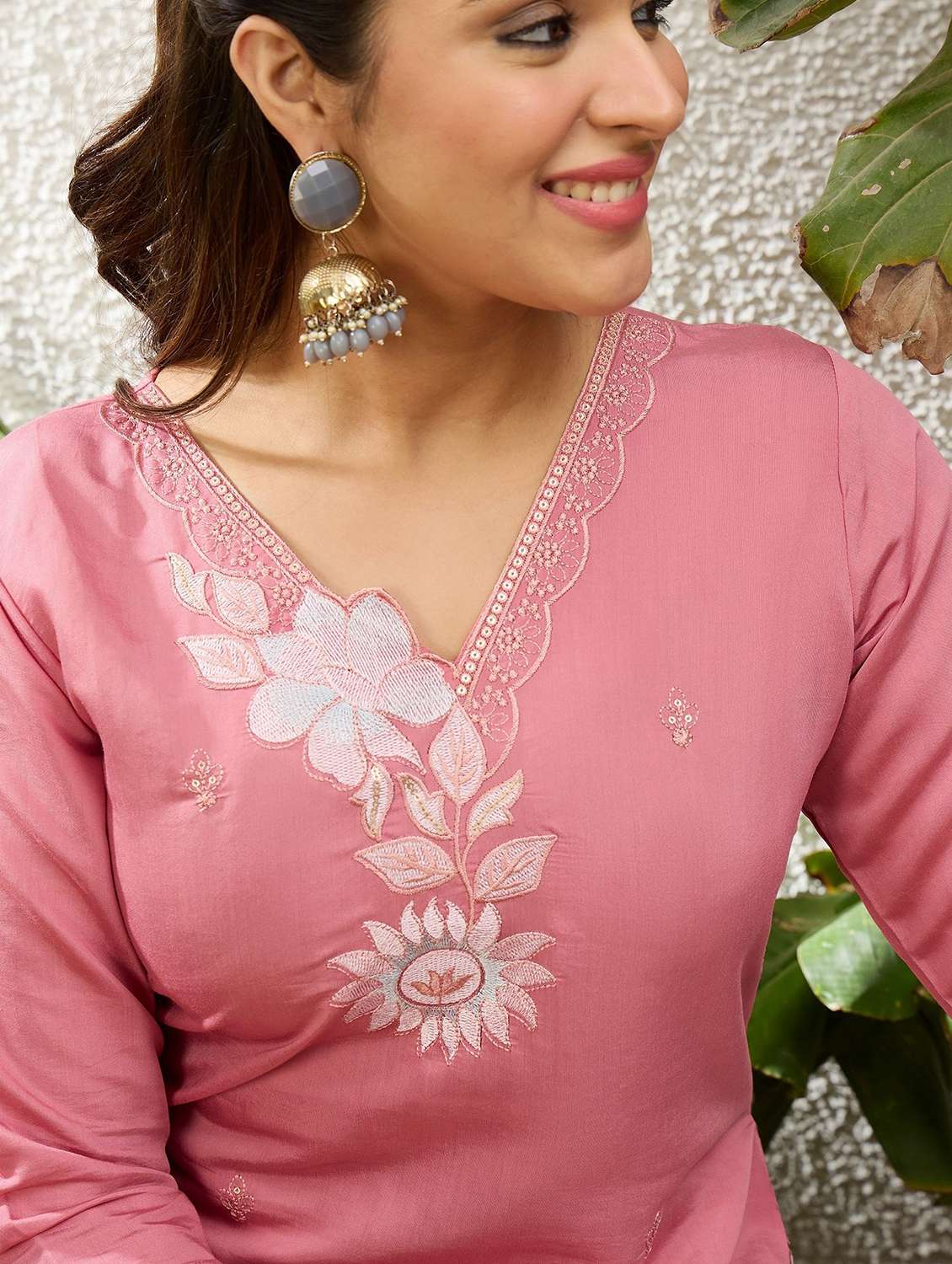 women solid with work three quarter sleeve straight kurta - 22639769 -  Standard Image - 1
