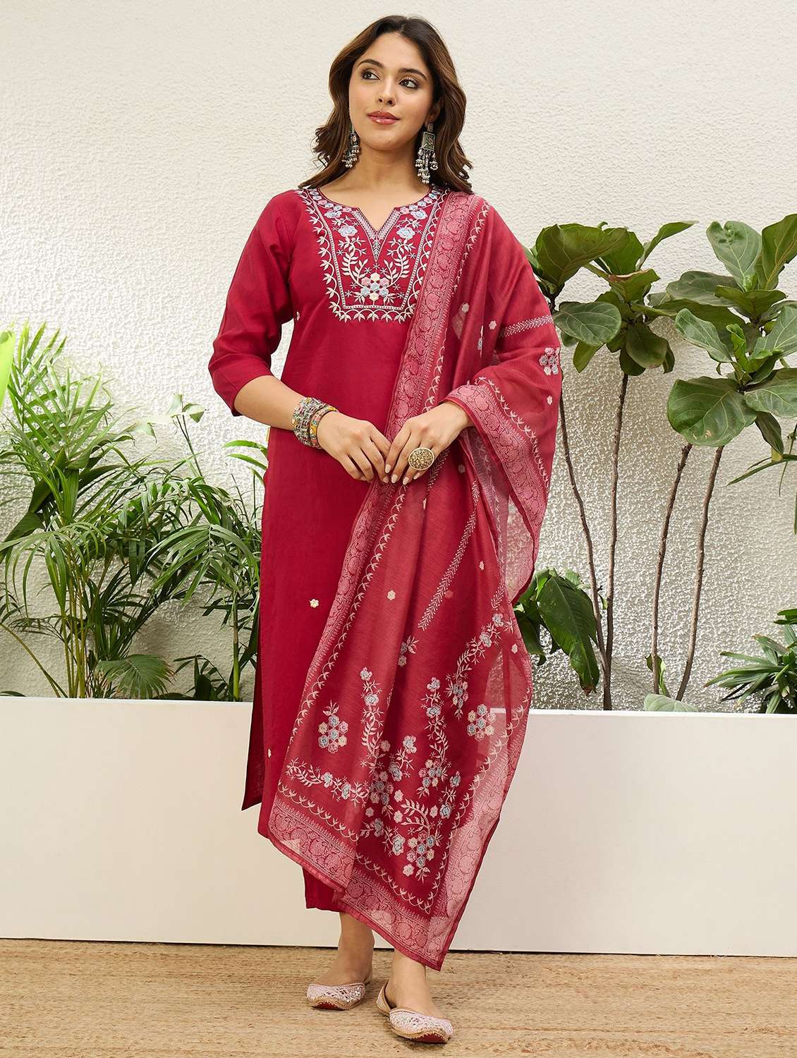 women embroidered three quarter sleeves kurta pant set with dupatta