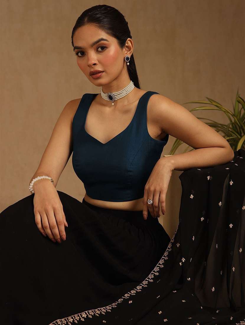 women solid sleeveless stitched blouse - 22640357 -  Standard Image - 4