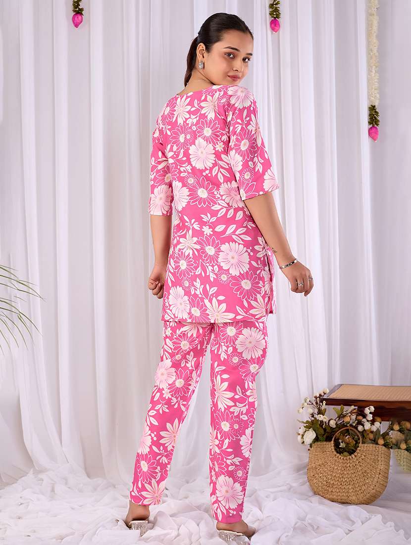 women printed three quarter sleeves ethnic co-ord set - 22640379 -  Standard Image - 4