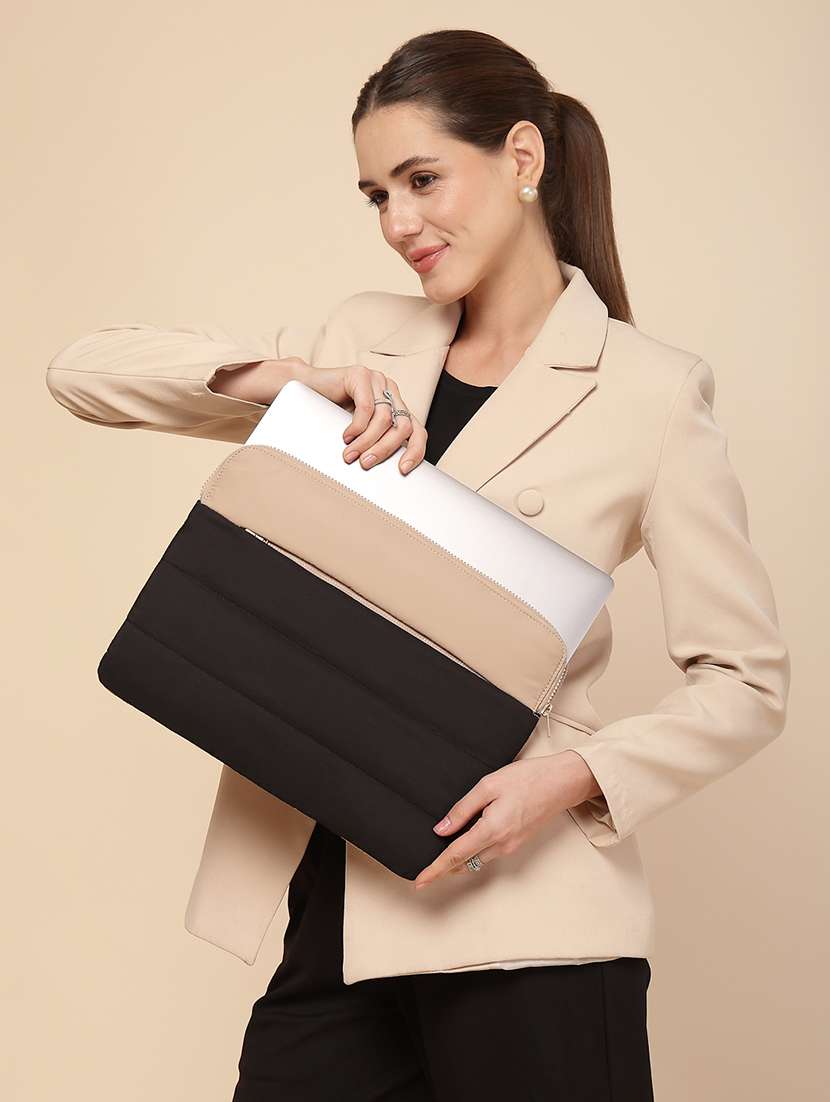 Black Polyester Zip Laptop Sleeve - 22642551 -  Standard Image - 6