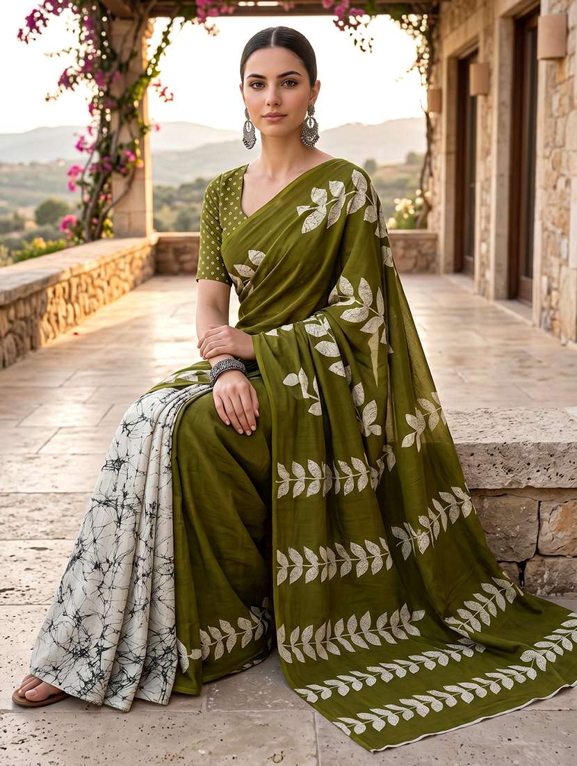 Women Printed Casual Wear Saree With Blouse - 22658692 -  Standard Image - 4