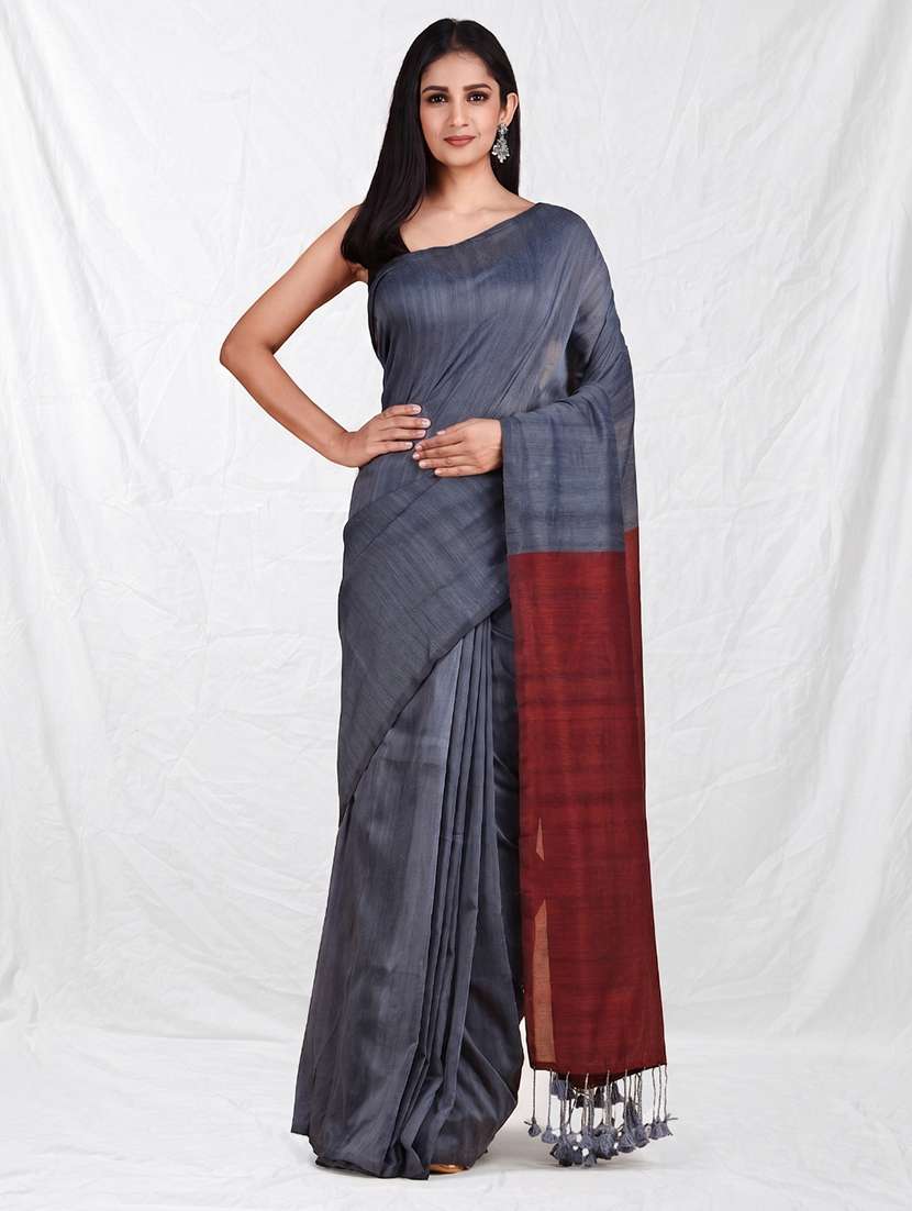 women solid handloom saree with blouse