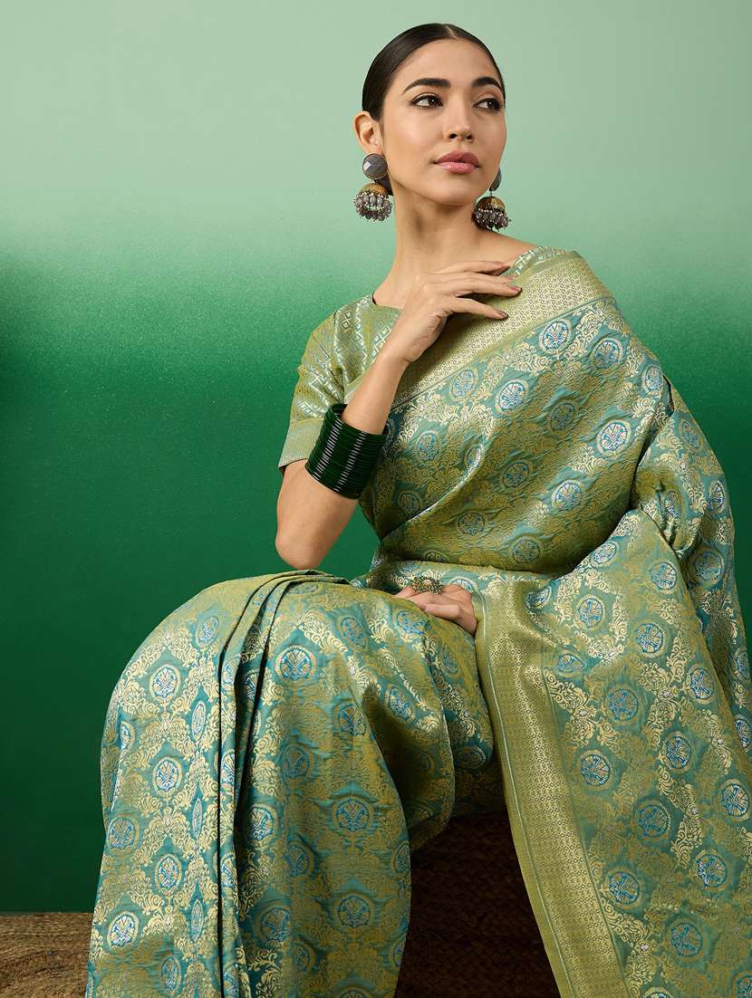 Women Self Design Banarasi Saree With Blouse - 22660316 -  Standard Image - 4