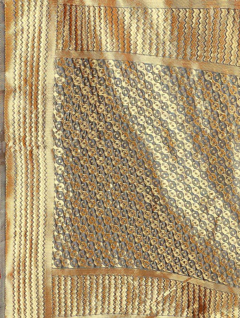 Women Self Design Banarasi Saree With Blouse - 22660354 -  Standard Image - 1