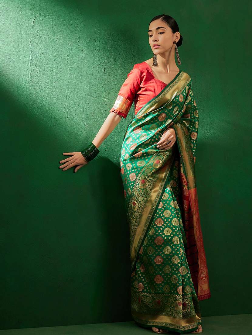 Women Self Design Banarasi Saree With Blouse - 22660488 -  Standard Image - 1
