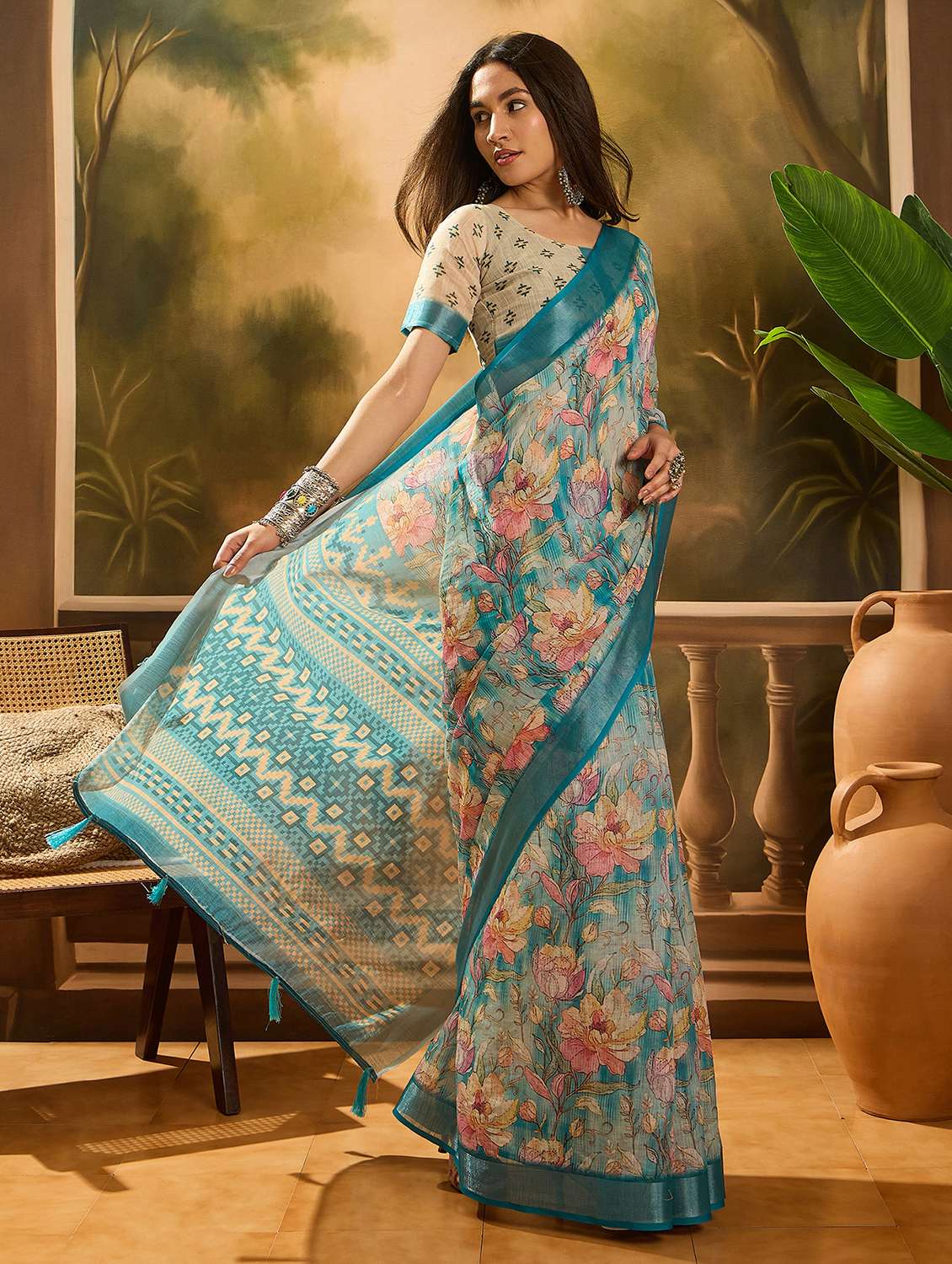 Women Printed Casual Wear Saree With Blouse - 22660682 -  Standard Image - 4